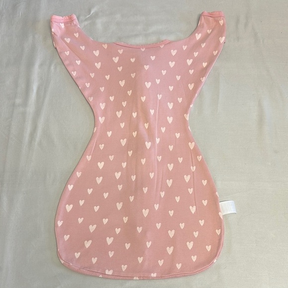 Insular - Pink Heart newborn Baby Swaddle w/convertible hands - Picture 4 of 4